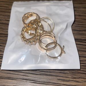 **BRAND NEW** STACKABLE GOLD RINGS